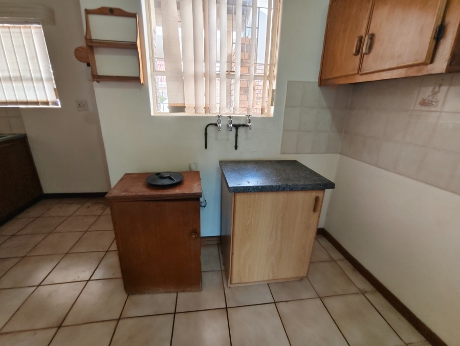 To Let 2 Bedroom Property for Rent in Pellissier Free State